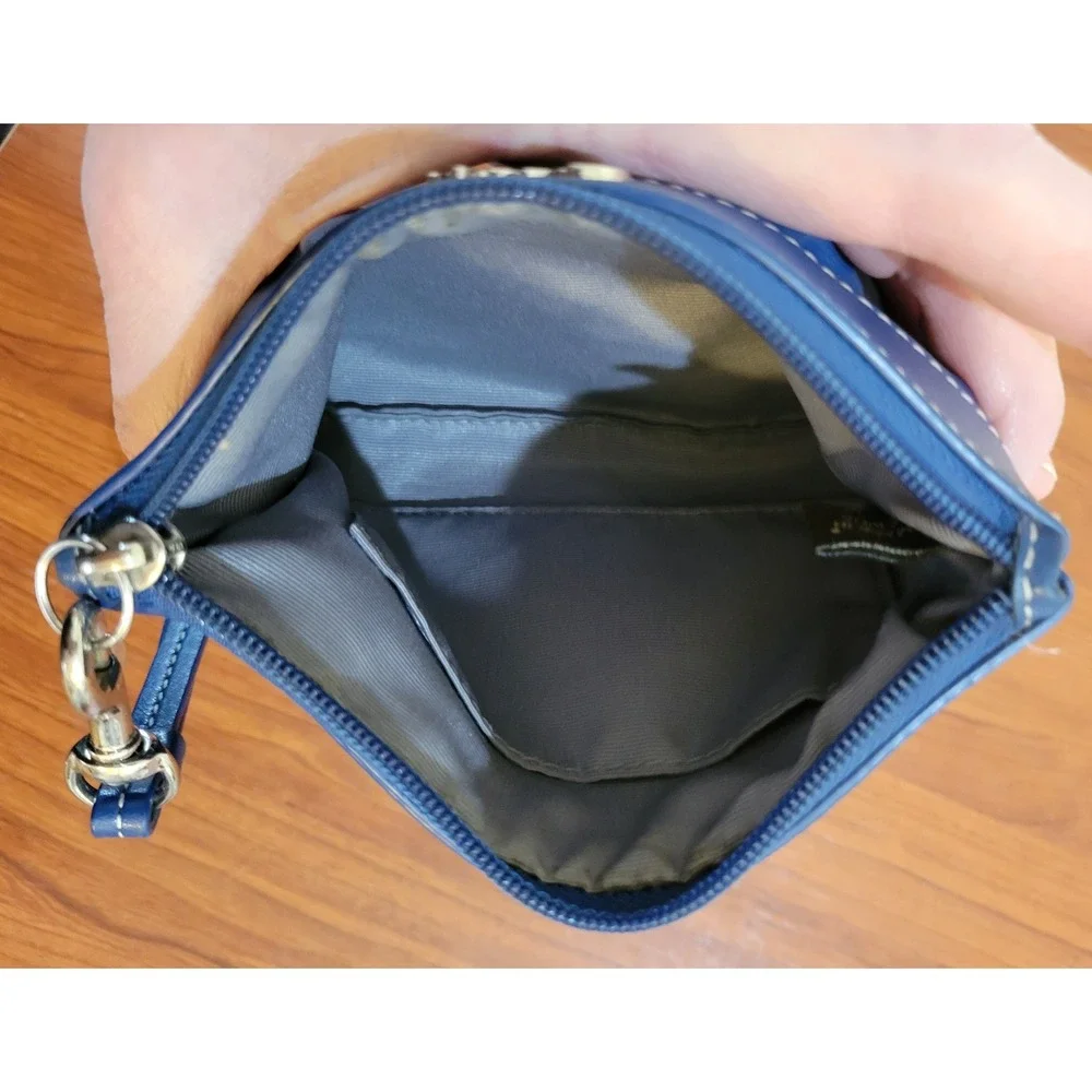 Coach Blue Leather Pleated Wristlet Pouch Zip Top Bag Gold‎ Logo AS IS